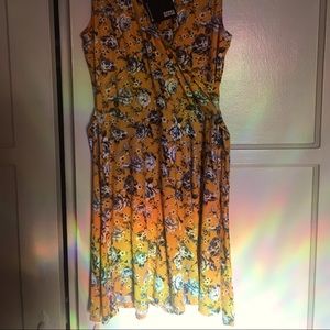 Beautiful yellow floral dress